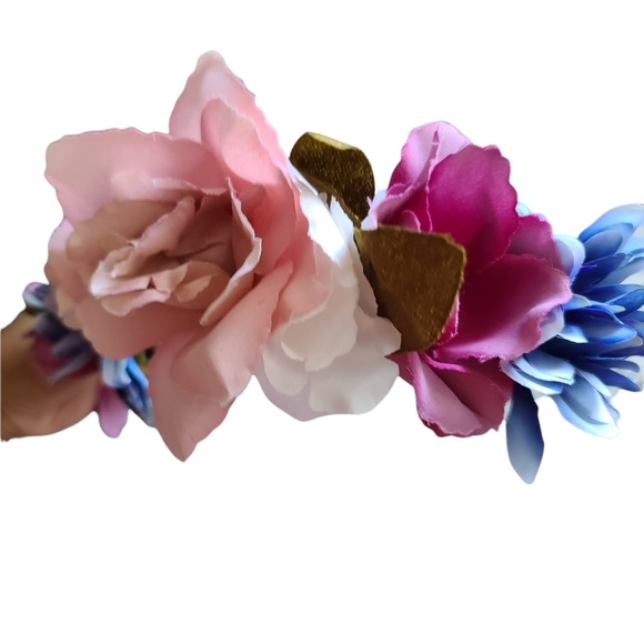 Icing Flower Crown Headband - Picture 3 of 4